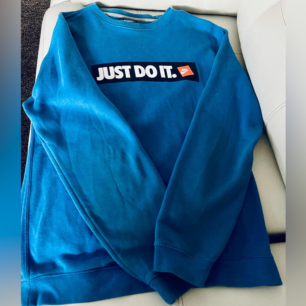 Nike JUST DO IT sweatshirt,  Size M,  Excellent condition